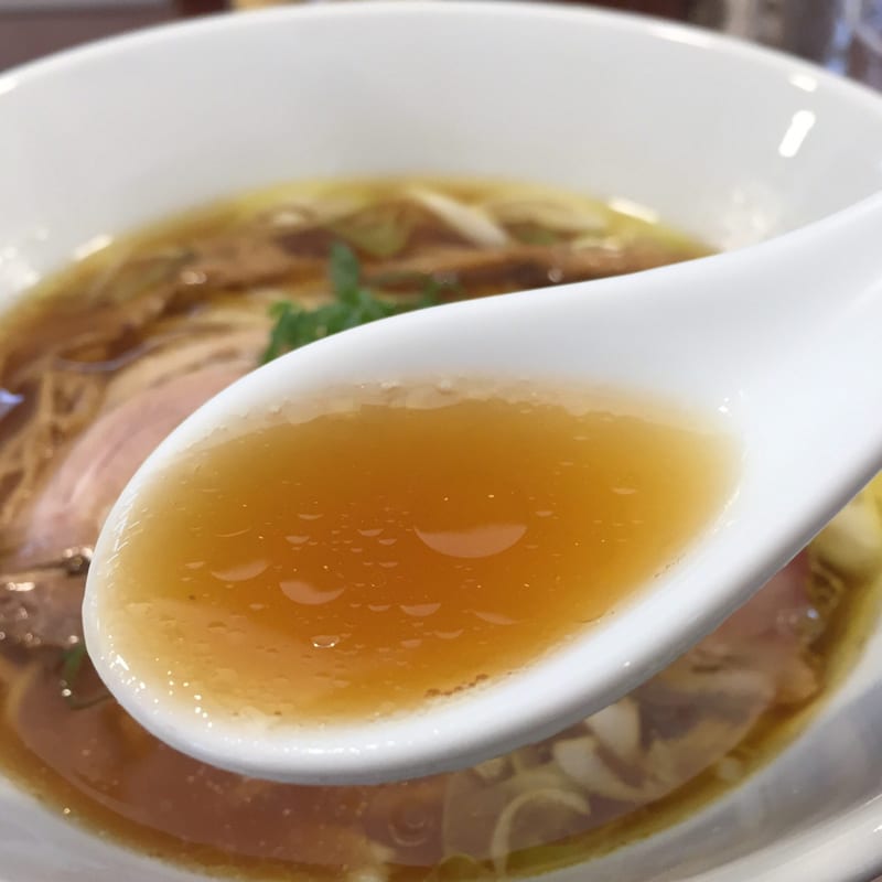 柳麺 多むら 外旭川店 鶏出汁醤油ラーメン スープ