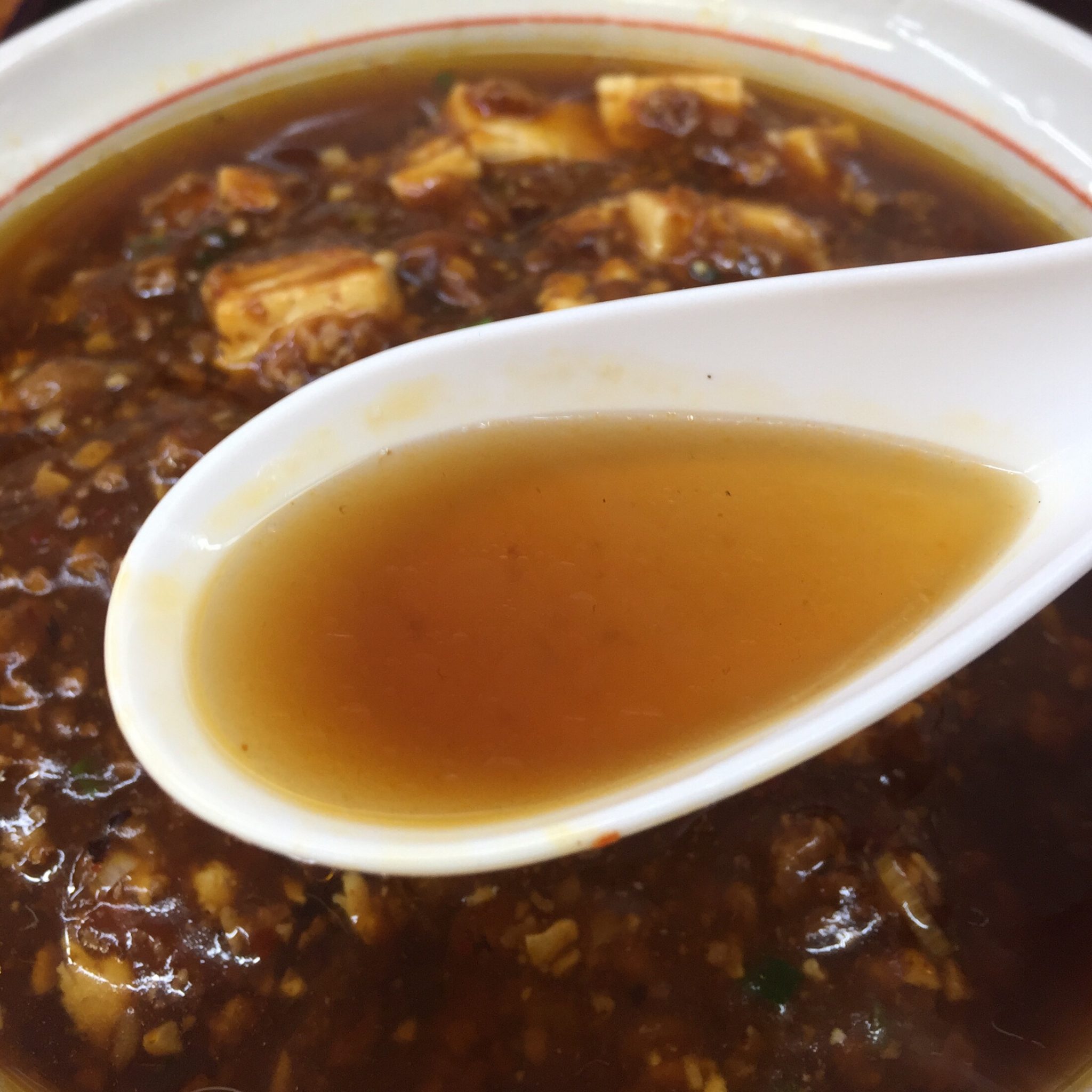 拉麺 めんこく亭 麻婆麺 スープ
