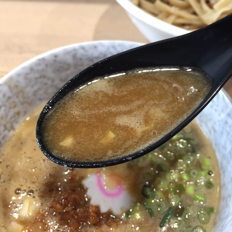 MONCHAN RAMEN SHUN(もんちゃんラーメン シュン) 秋田県由利本荘市 濃厚エビつけ麺 つけ汁 スープ
