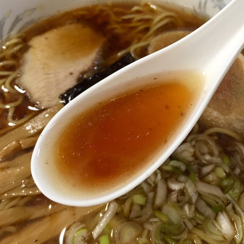 五拾五番 秋田県湯沢市 醤油ラーメン スープ
