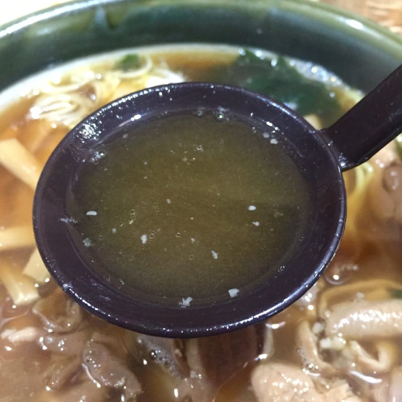 なをこそばや 秋田県横手市雄物川町 ホルモン中華 スープ