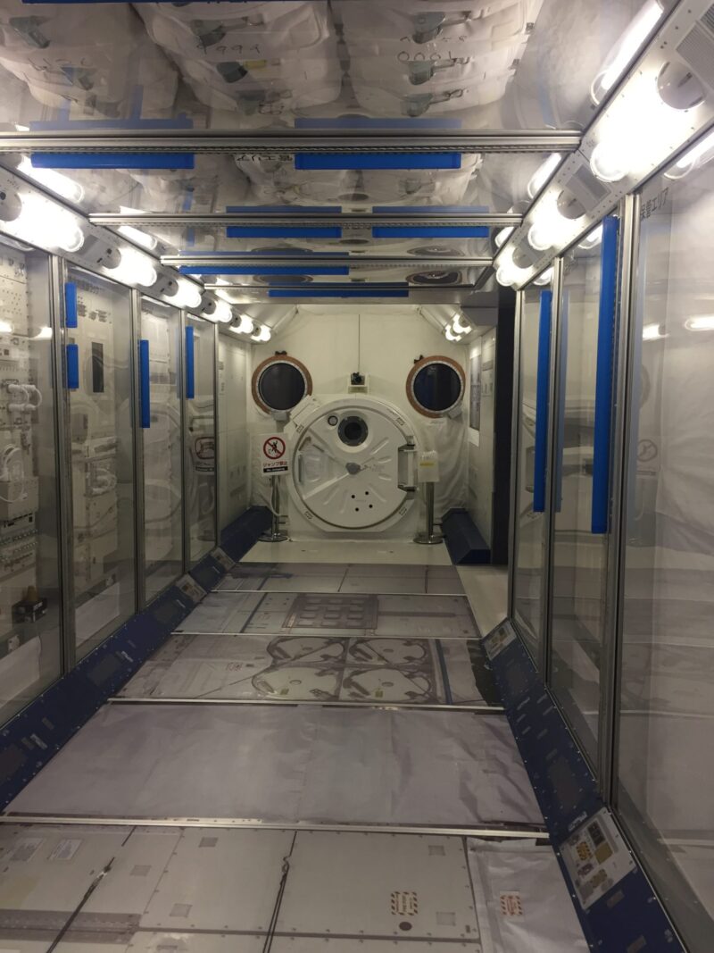 JAXA筑波宇宙センター 茨城県つくば市千現 展示館 SPACE DOME スペースドーム 国際宇宙ステーション きぼう 日本実験棟の内部