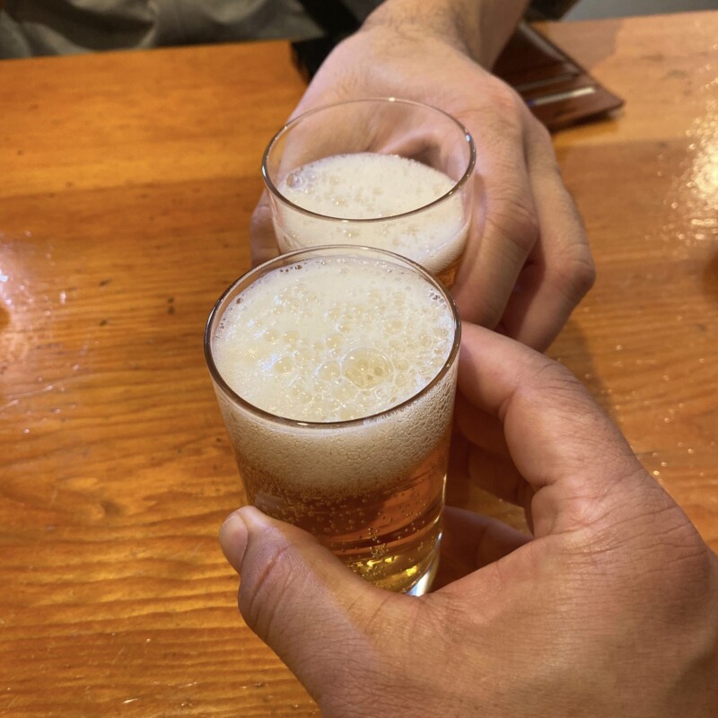 自然派ラーメン 神楽 かぐら 石川県金沢市寺町 瓶ビール 乾杯
