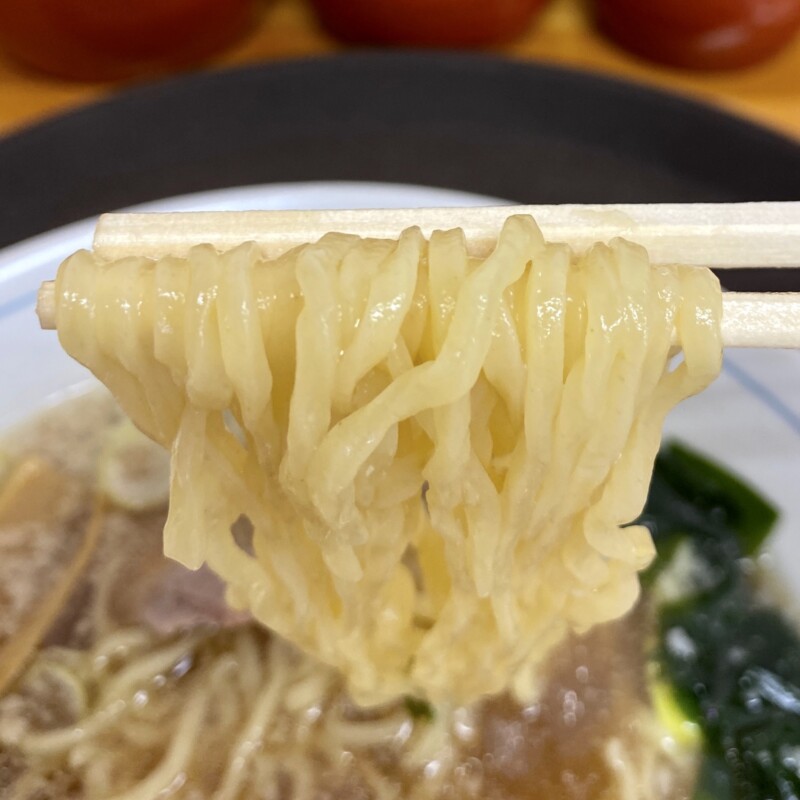とんとんラーメン 秋田県にかほ市象潟町 しょうゆラーメン 醤油ラーメン 麺