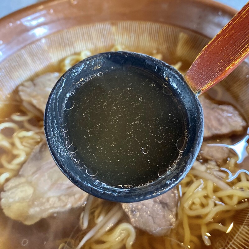 レストラン二条 秋田県能代市落合 醤油ラーメン スープ 小ライス サラダ付き