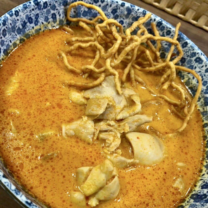 Curry & Noodle Thai Ginger カリー＆ヌードル タイジンジャー 福島県郡山市大槻町 カオソーイ タイ風カリーヌードル カレーラーメン 具
