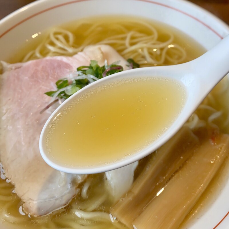 吟麺 今日華 ぎんめん きょうか 岩手県盛岡市本宮 魚だしらーめん 塩ラーメン スープ