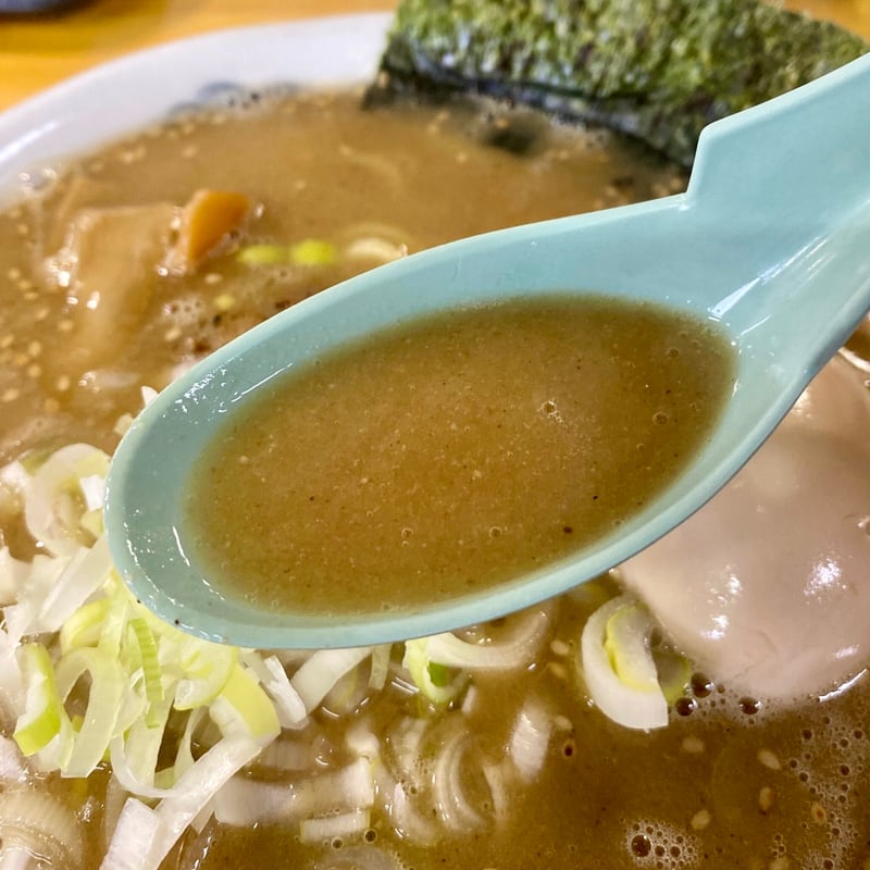 らーめん萬亀 ばんき 秋田県秋田市山王新町 ブレンド味噌 味噌ラーメン スープ