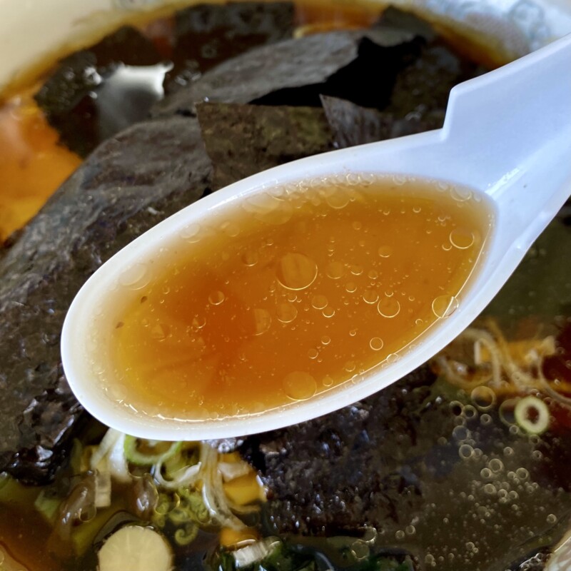 ザ・ラーメンのりさん 秋田県鹿角市十和田毛馬内 のりさんラーメン 醤油ラーメン スープ