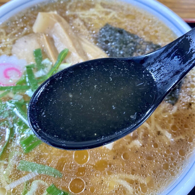 味処 大将 山形県最上郡鮭川村 黒酢ラーメン スープ