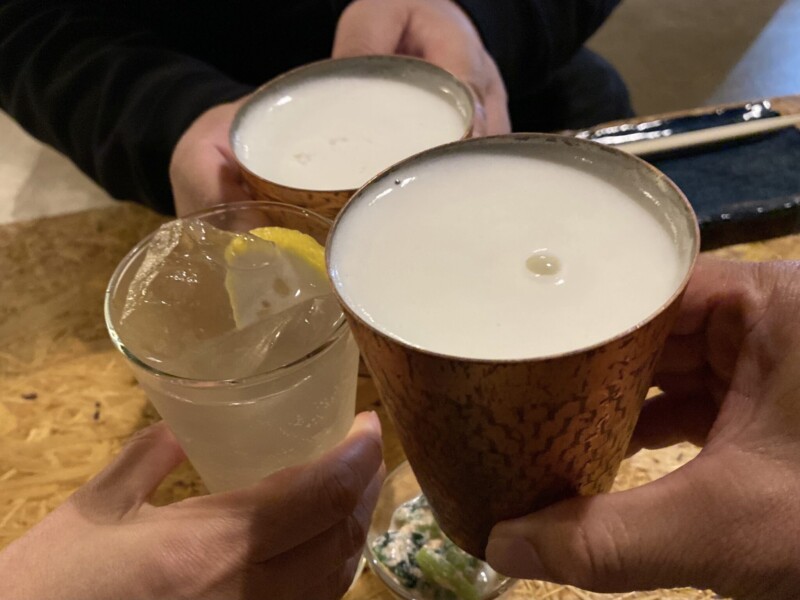 よこてのわがや 秋田県横手市中央町 生ビール 乾杯