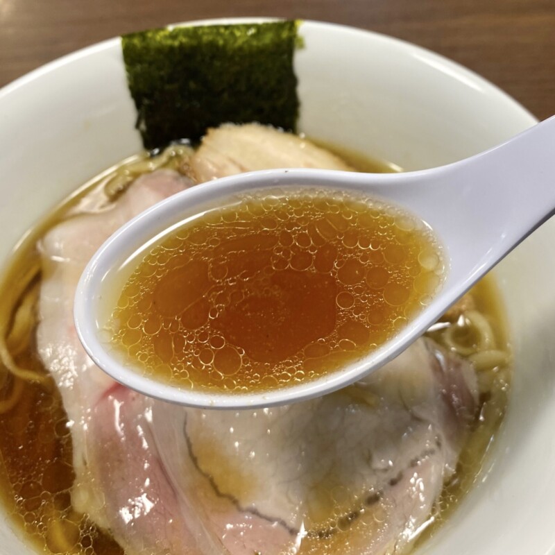 Ramen Ao ラーメン アオ 秋田県横手市田中町 醤油らぁ麺 醤油ラーメン スープ