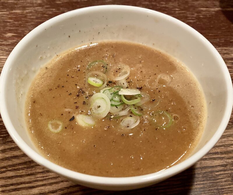 BAR JAH ジャー 秋田県秋田市大町 特製つけめん つけ麺 小盛り つけ汁 スープ