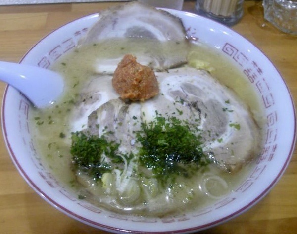 泉州ラーメン 石橋屋 秋田県秋田市 辛みそラーメン 辛味噌ラーメン 大盛 チャーシュー 