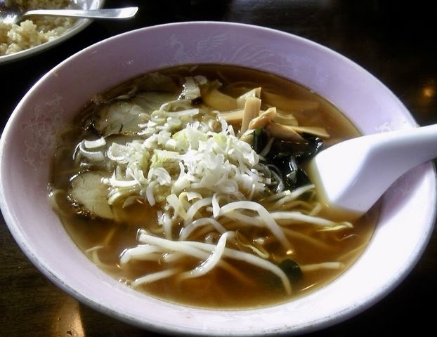 中国料理 天花 秋田県秋田市新屋 焼豚入りめん 醤油ラーメン チャーシュー麺