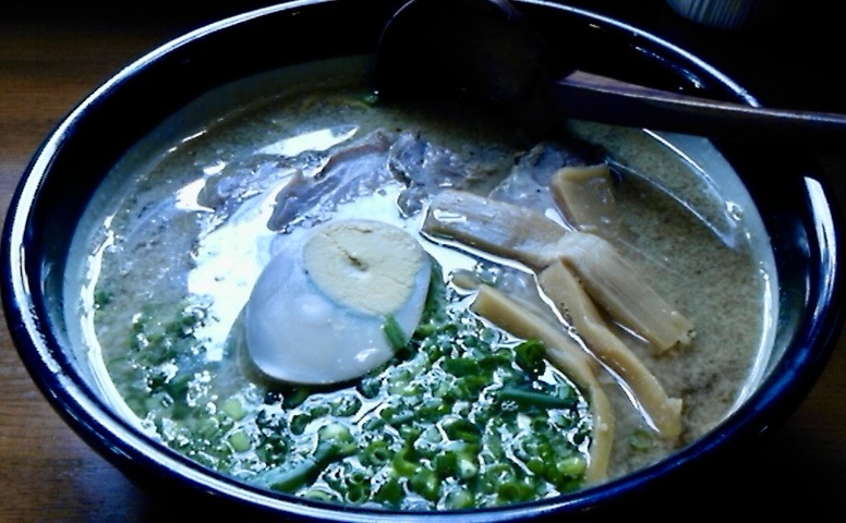 ラーメン幸 こう 秋田県横手市 秋田ご当地 油田系ラーメン 醤油ラーメン ちゃーしゅうめん