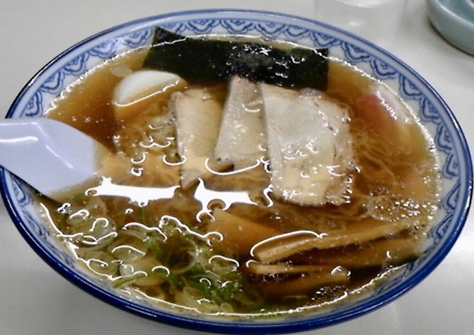 そば処 紀文 秋田県秋田市大町 醤油ラーメン 千秋麺