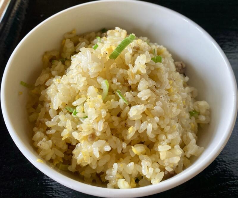 中華料理 知味 ツゥウェイ 秋田県秋田市大住 らーめんセット 炒飯 半チャーハン