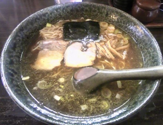 麺屋もと 秋田県能代市 秋田ご当地 十八番系ラーメン 醤油ラーメン 醤油(並)