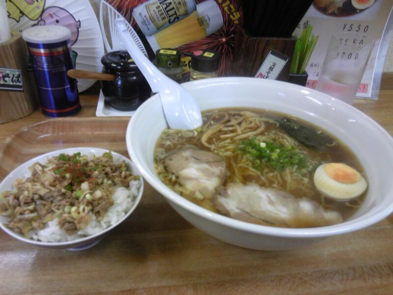 支那そば まき 秋田県秋田市下新城 醤油ラーメン 支那そば チャーシューライス