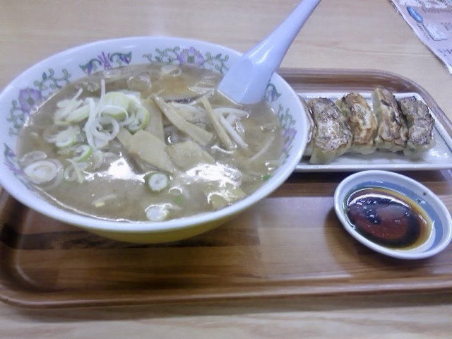 ラーメン 味の大公 秋田県横手市 味噌ラーメン みそラーメン 餃子 ギョーザ