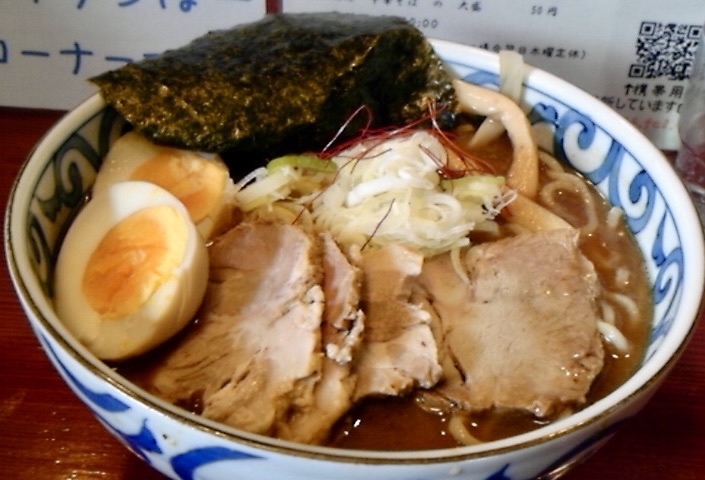 麺屋 十郎兵衛 秋田県大仙市 特製ラーメン(大盛り)