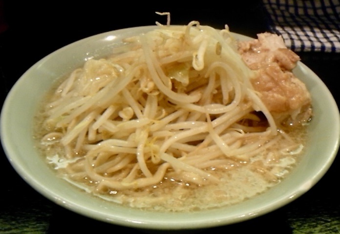 ラーメン マシンガン 秋田県秋田市広面 塩１型