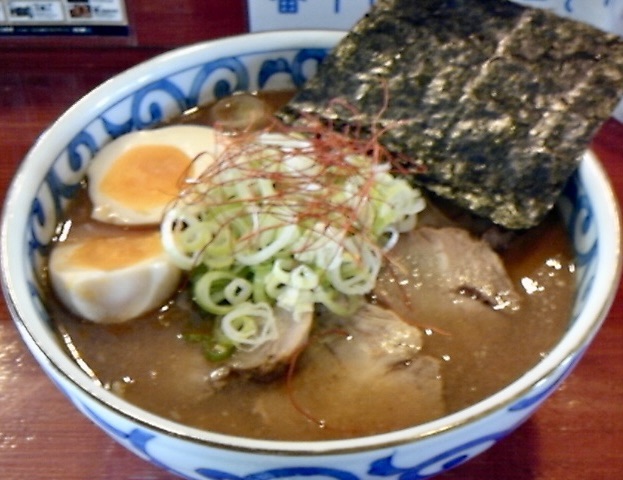 麺屋 十郎兵衛 秋田県大仙市 特製ラーメン(大盛り)