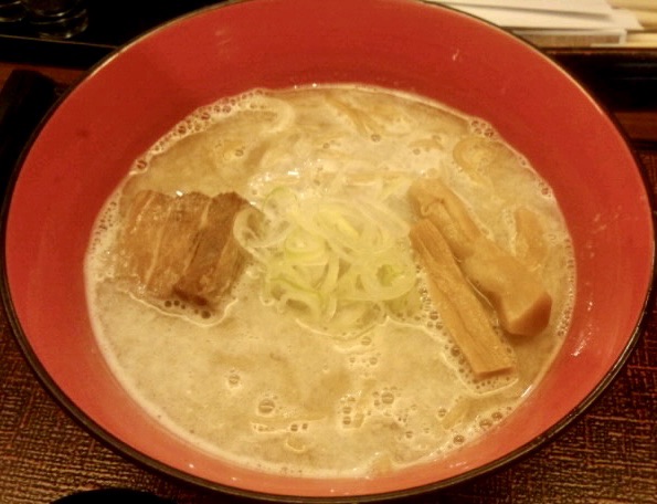 麺匠 竹虎 六本木店 東京都港区六本木 豚骨醤油ラーメン 裏竹虎ラーメン(大盛)