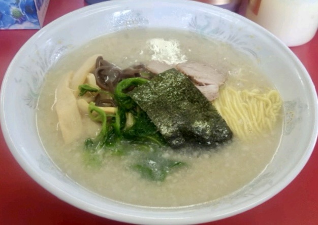 ラーメンショップ飯島店 秋田県秋田市飯島 塩ラーメン ラーメン塩(中)