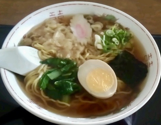 ろくごうドライブイン 秋田県仙北郡美郷町 和風醤油ラーメン たぬき中華そば 美郷たぬ中