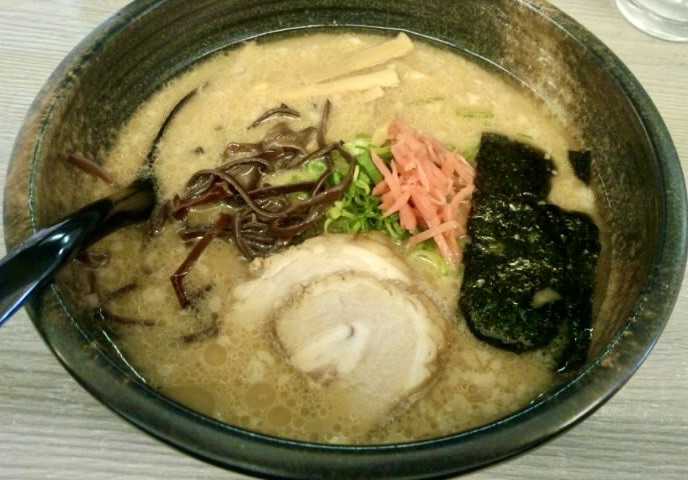 ラーメンとん太 美郷店 秋田県仙北郡美郷町 豚骨醤油ラーメン とん太めん