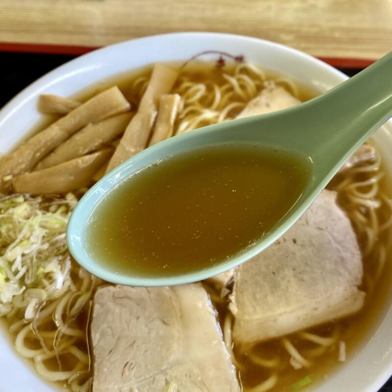 味の店 まるき食堂 遊佐駅前 山形県飽海郡遊佐町遊佐 ラーメン 醤油ラーメン スープ