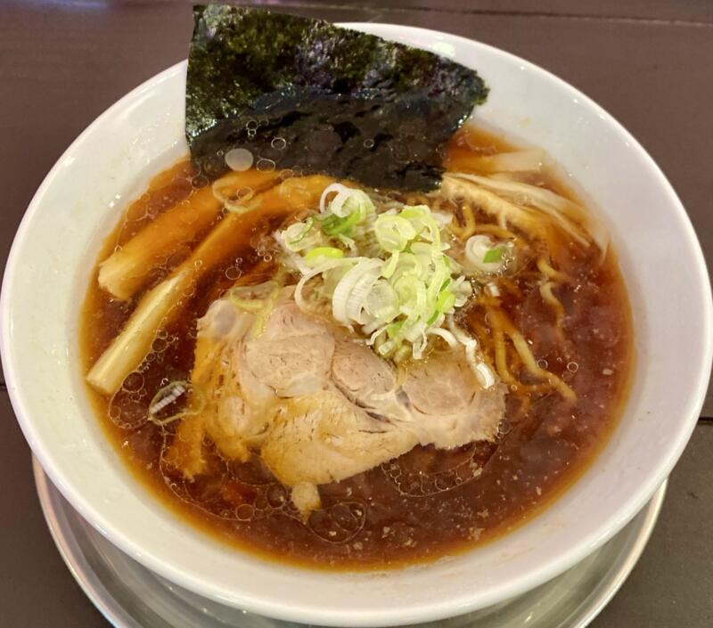 街食堂 くらん 秋田県横手市前郷 横手駅前 ラーメン 醤油ラーメン