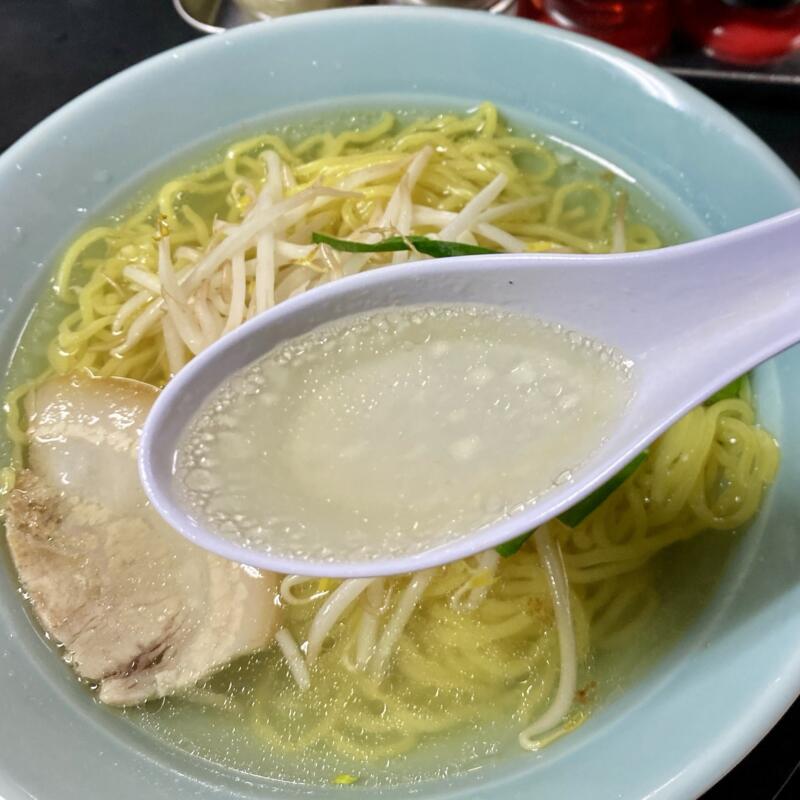 ラーメン・ぎょうざ 王味 わんみ 青森県青森市堤町 塩ラーメン スープ