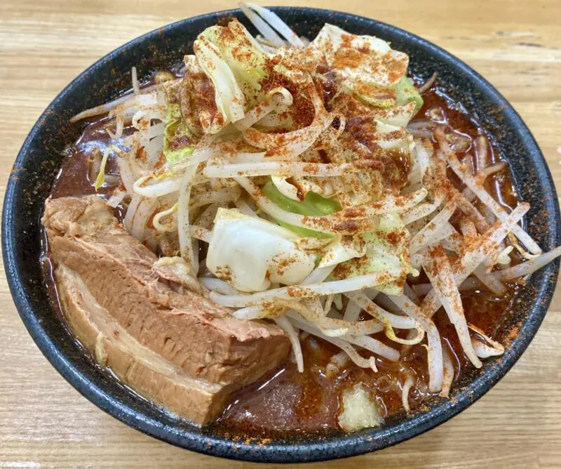 麺屋 羅漢 秋田県横手市条里 羅漢辛痺ラーメン カラシビラーメン 3辛 3痺 ラーメン二郎インスパイア ニンニク少なめ