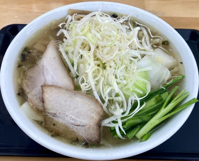 會津めん 浜さき 青森県西津軽郡鰺ヶ沢町舞戸町 辛塩ラーメン 会津ラーメン 漬け物付き