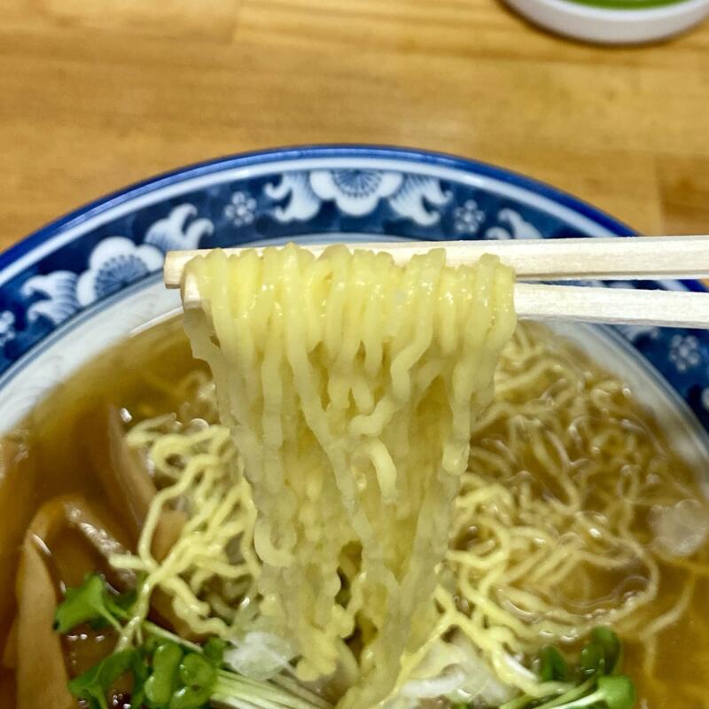 らーめん寛 かん 青森県西津軽郡鰺ヶ沢町田中町 塩煮干しらーめん 塩ラーメン 漬け物付き 麺