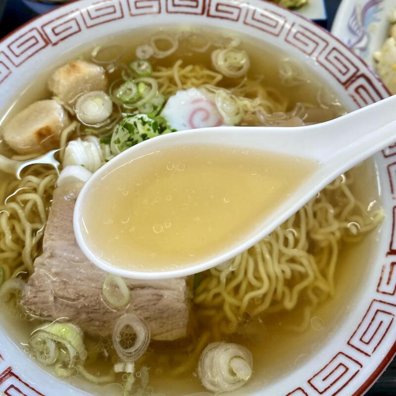 中華そば なると 岩手県滝沢市湯舟沢 中華そば 醤油ラーメン Cセット スープ