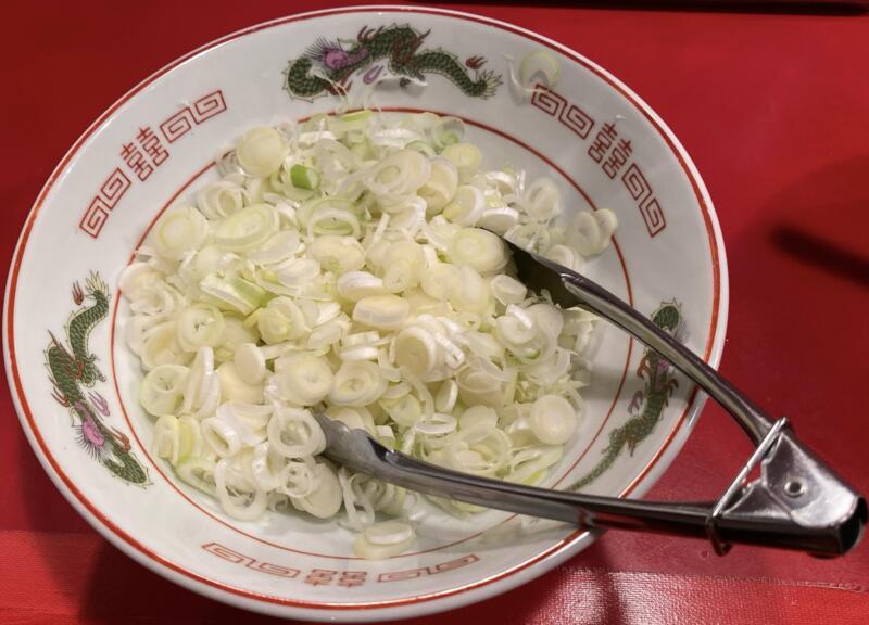 末廣ラーメン本舗 盛岡分店 岩手県盛岡市大通 中華そば(並) ブラックラーメン 醤油ラーメン ヤキメシ1/2セット 焼き飯 ネギ盛り放題