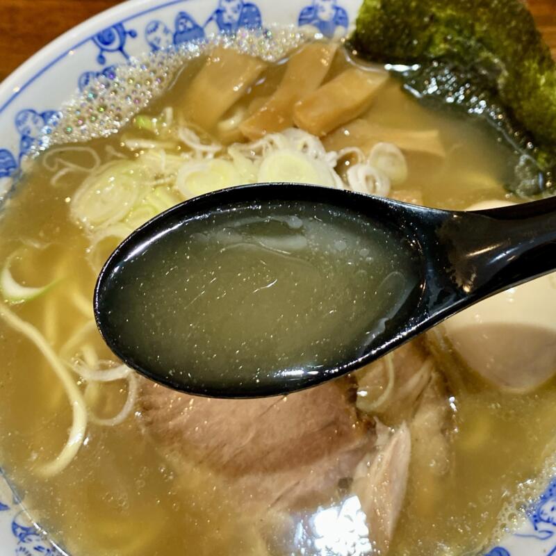 らーめん萬亀 ばんき 秋田県秋田市中通 秋田駅前 あっさり塩 塩ラーメン スープ