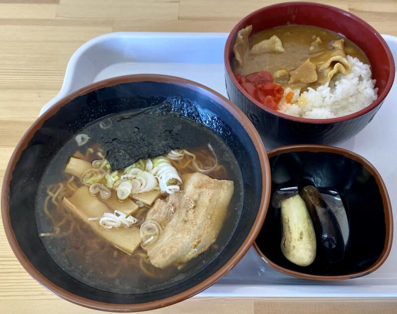 ひだまり食堂 秋田県大仙市長野 道の駅 なかせん ドンパン節の里内 中華そば 醤油ラーメン カレー丼セット