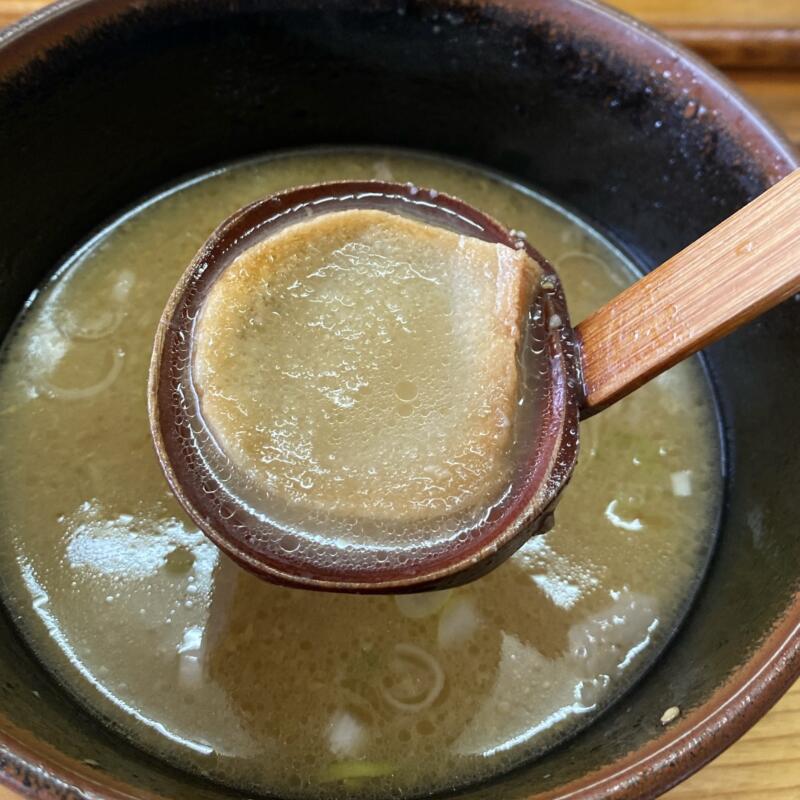 ニュー長寿軒 長寿軒 サンロード店 秋田県湯沢市大町 秋田ご当地 油田系ラーメン 味噌ラーメン みそラーメン 麩