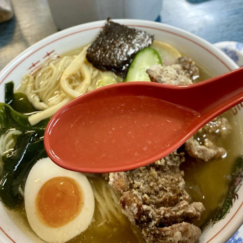 繁昌軒 本店 はんじょうけん 秋田県大仙市丸の内町 冷やしスタミナラーメン 冷やしラーメン スタミナラーメン スープ