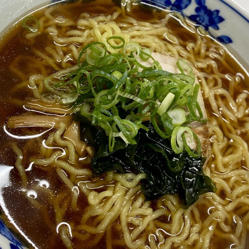 すごう食堂 須郷食堂 津軽百年食堂 青森県黒石市一番町 ラーメン 津軽煮干しラーメン 醤油ラーメン 具