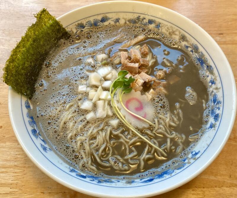 中華そば 一しな いちしな 秋田県大仙市戸蒔 濃厚煮干し中華そば 濃厚煮干しラーメン