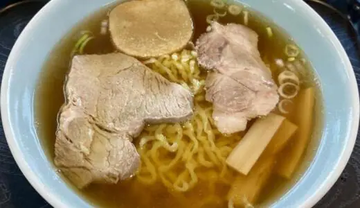 味の名所 おぐら食堂＠青森県平川市高木にて手打ちラーメンをオーダー！平打ちのピロピロ麺が堪らない滋味溢れる津軽煮干しラーメン♪