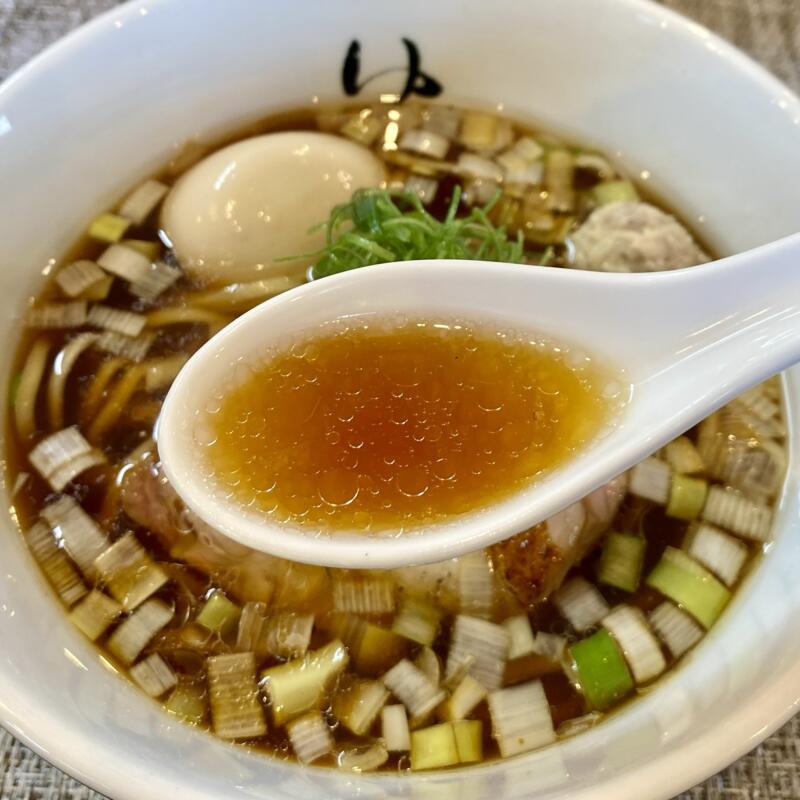 麺 ゆるり 宮城県柴田郡柴田町船岡 特製鴨そば 鴨ラーメン 醤油ラーメン スープ