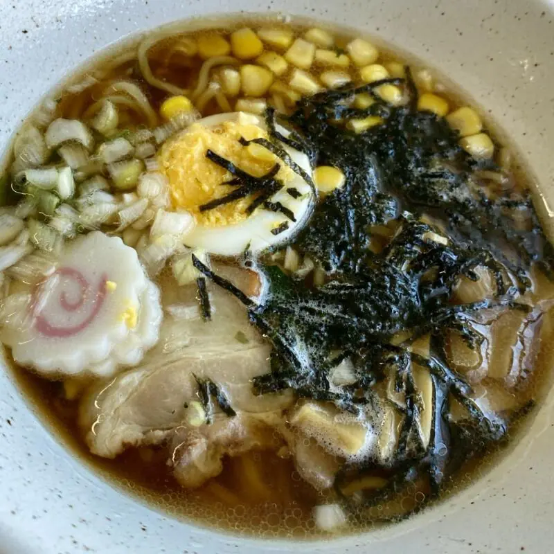 ポニーランド花立 牧場Cafe カフェ 秋田県由利本荘市矢島町城内 ラーメン 醤油ラーメン 具