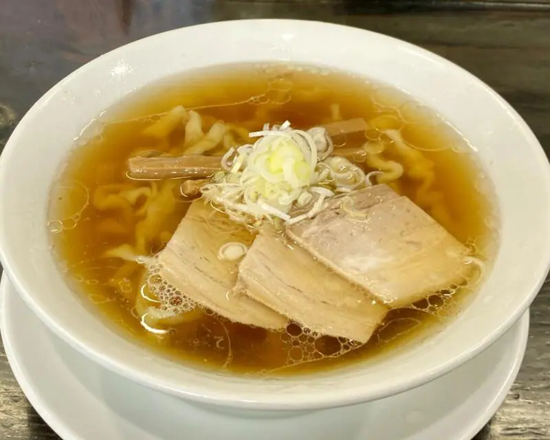 うえんで 山鹿店 福島県会津若松市西栄町 醤油らぁ麺 醤油ラーメン